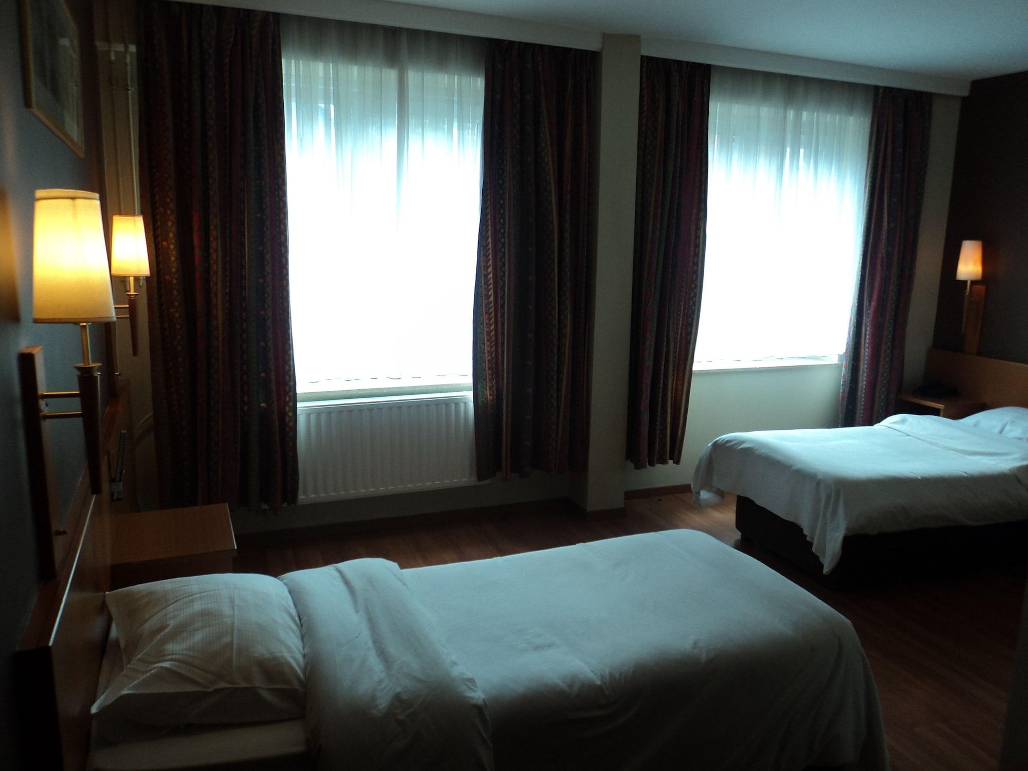 Albert Hotel Saint-Josse-ten-Noode Buitenkant foto
